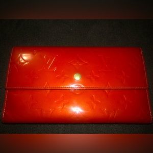 LOUIS VUITTON VERNIS PORTE TRESOR WALLET